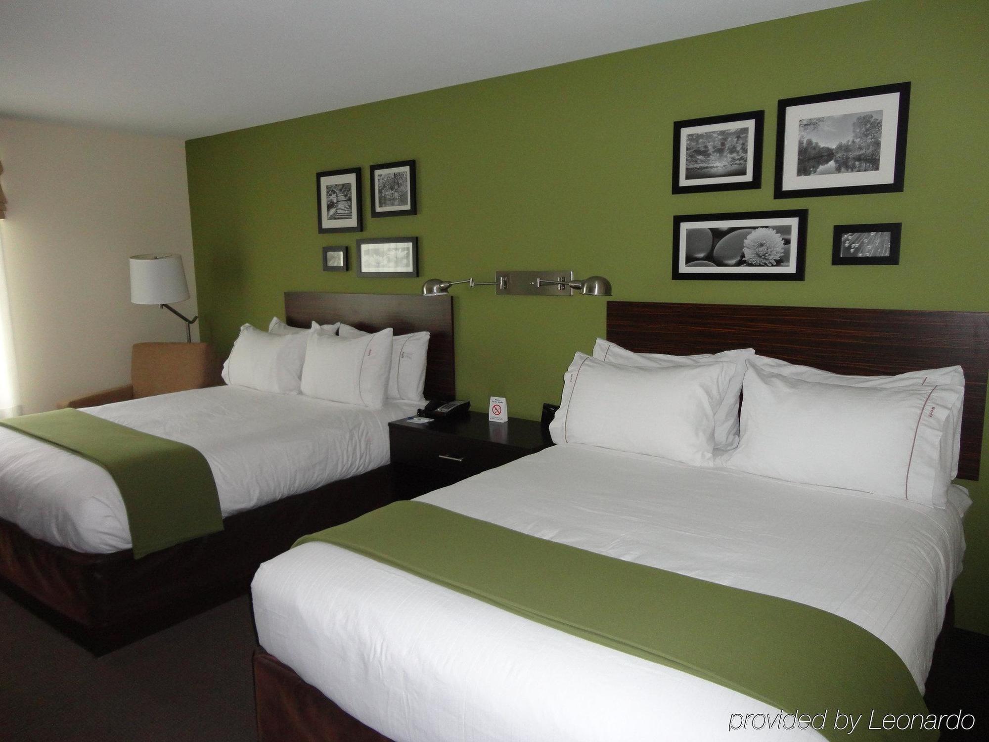 Holiday Inn Express Hotel & Suites Rogers By Ihg Eksteriør bilde